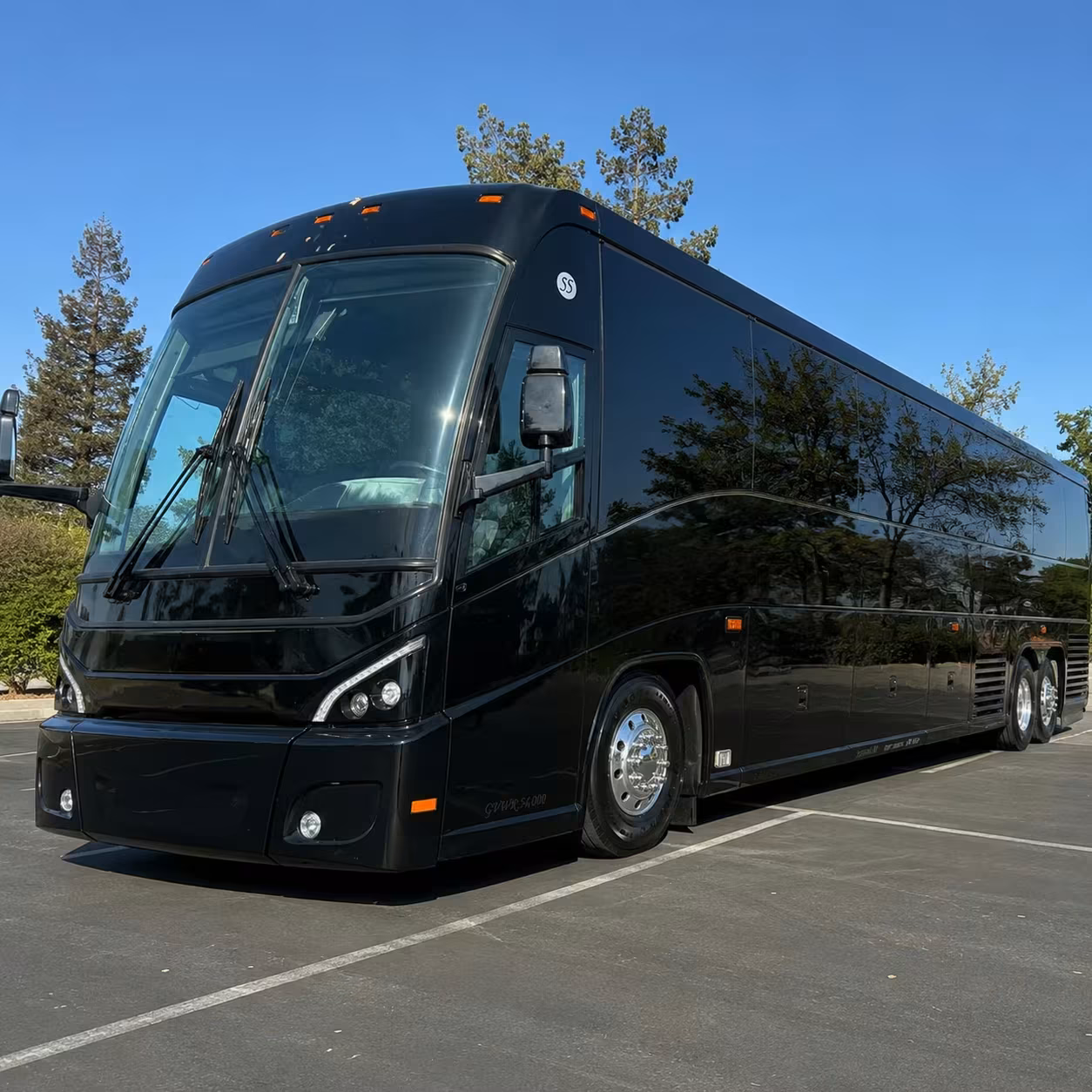 st george charter bus rental exterior