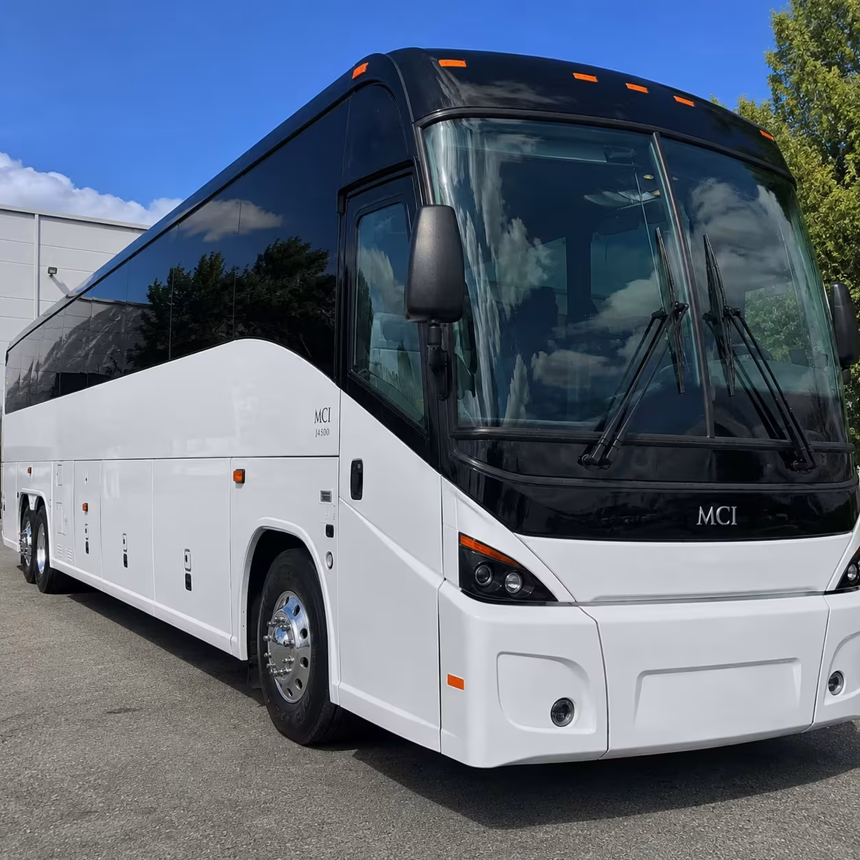 st george charter bus rentals for performing arts and competitions